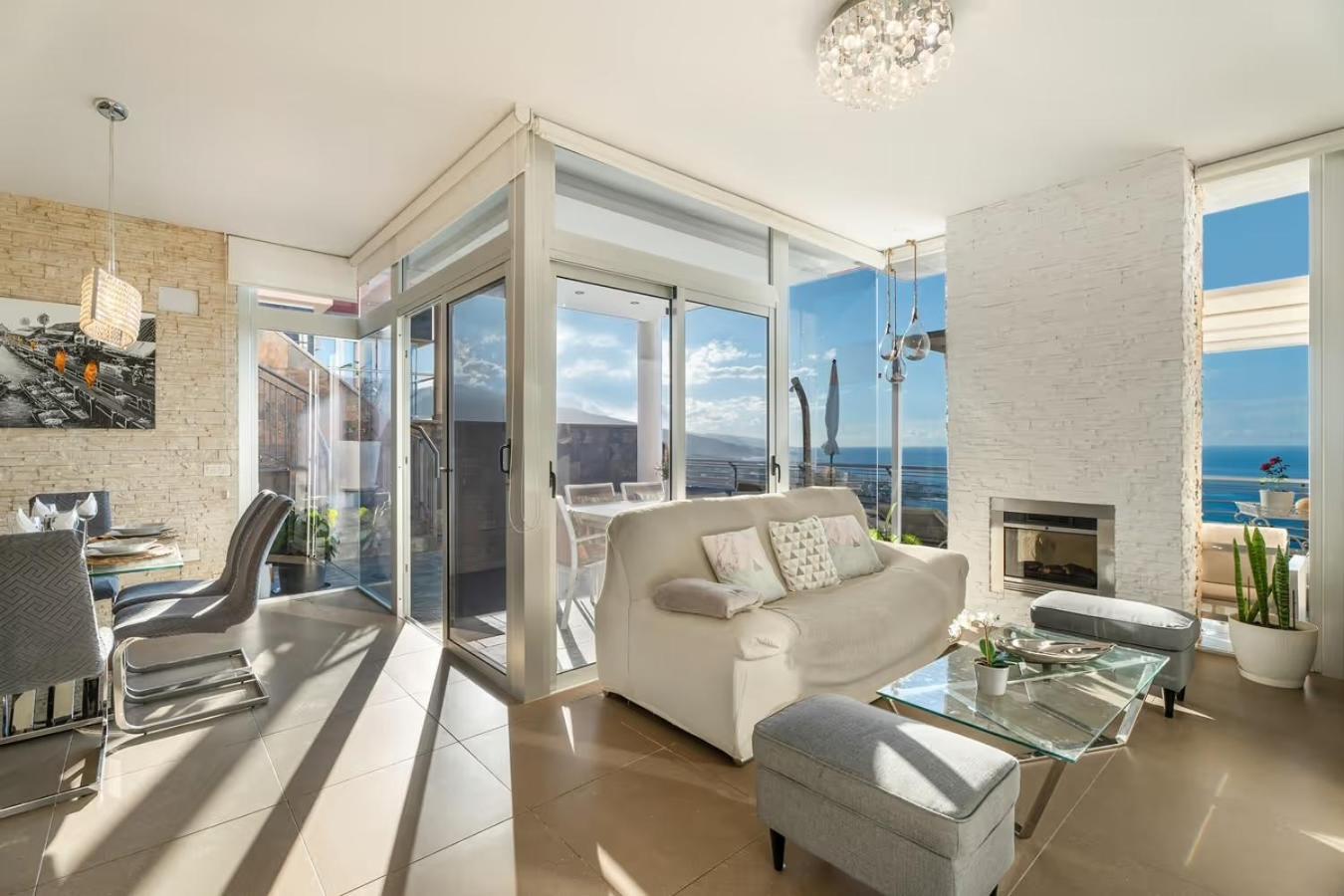 Villa Golden Horizon Con Piscina Privada Climatizada Santa Úrsula Exterior foto
